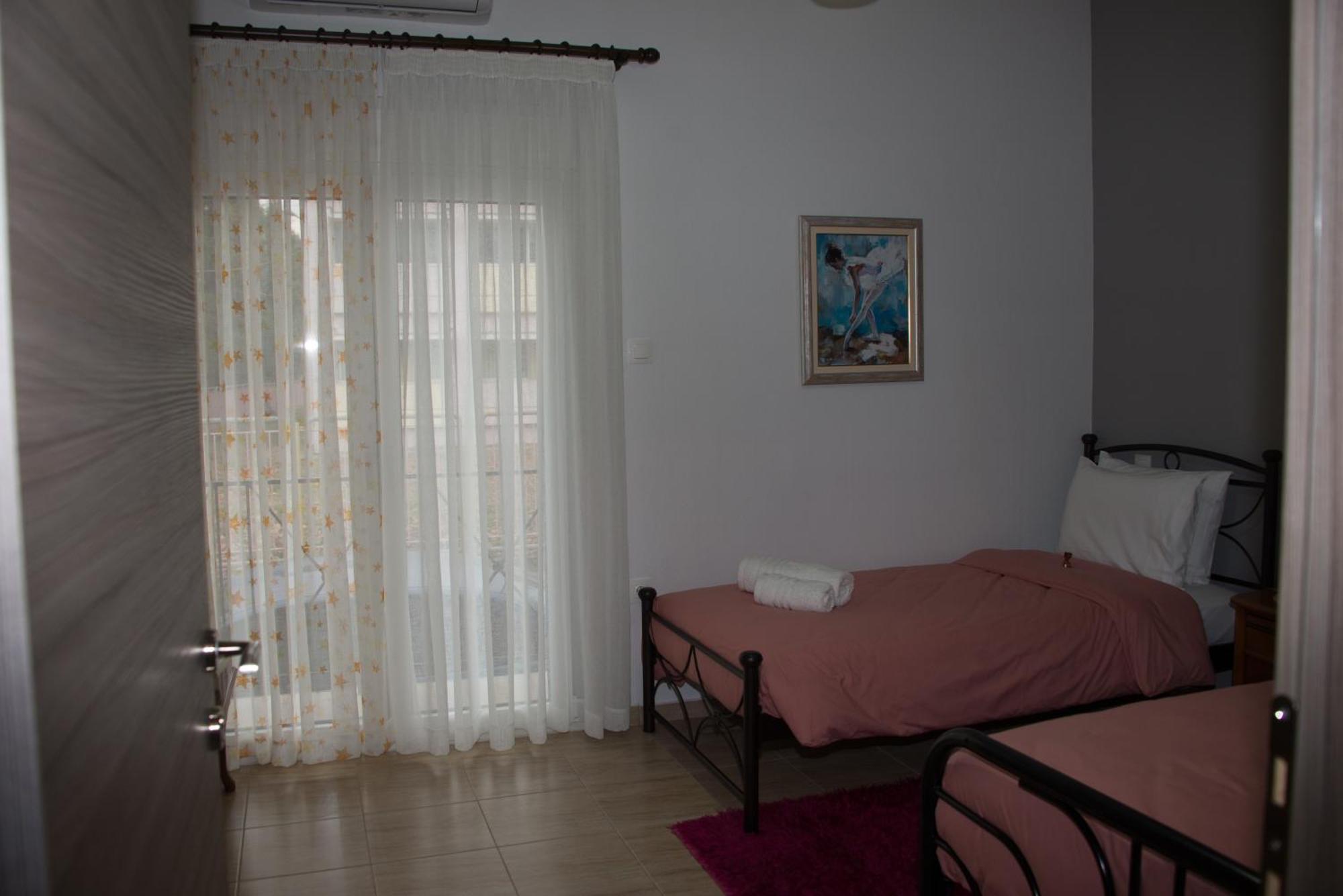 Panos House - High Luxury Apartment Tríkala Esterno foto
